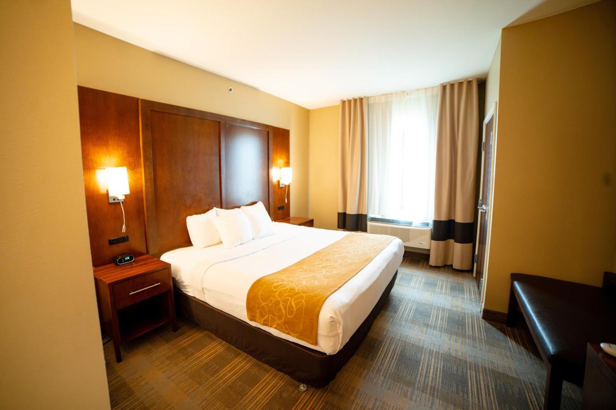 Comfort Suites University Brookings Dış mekan fotoğraf