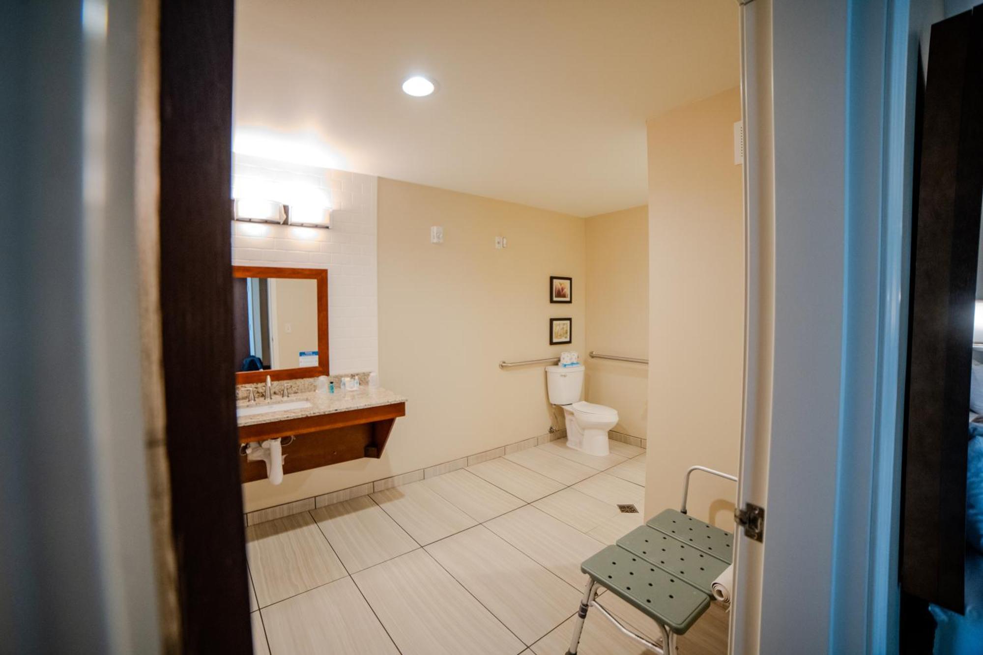 Comfort Suites University Brookings Dış mekan fotoğraf