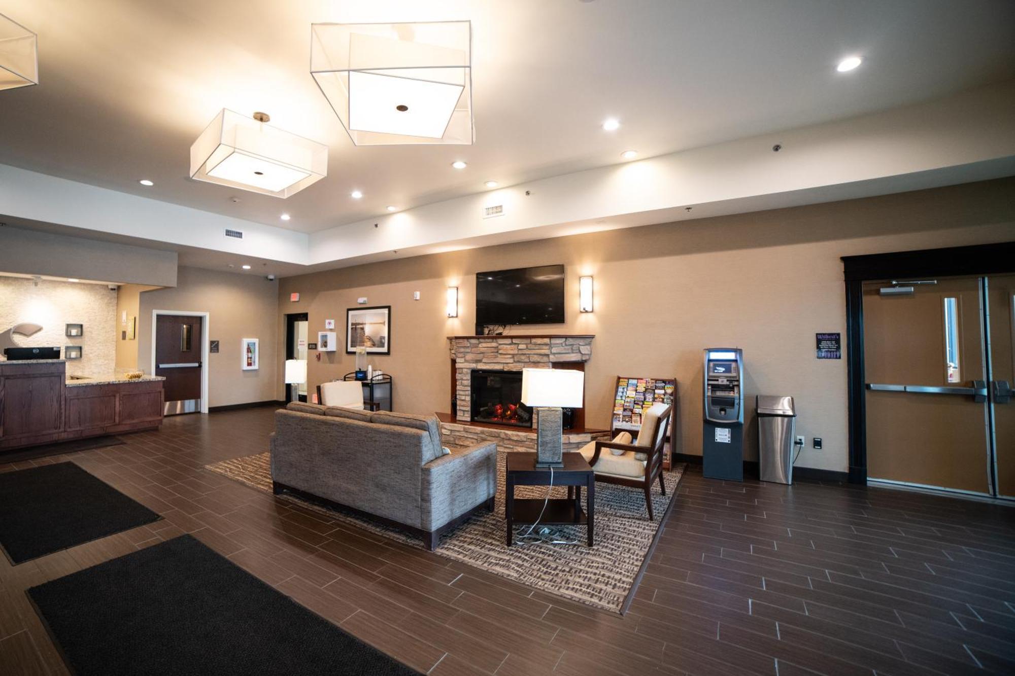 Comfort Suites University Brookings Dış mekan fotoğraf