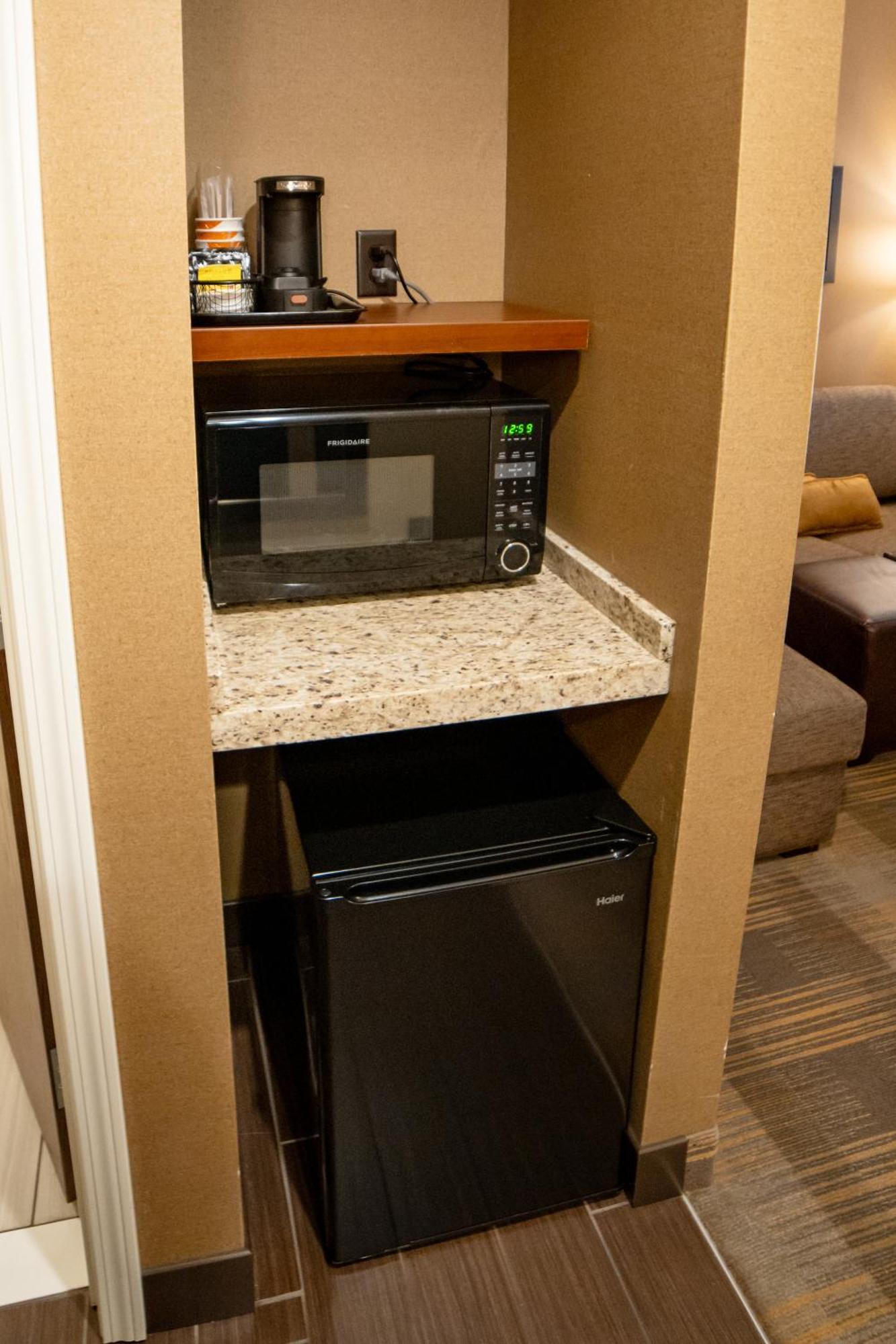 Comfort Suites University Brookings Dış mekan fotoğraf