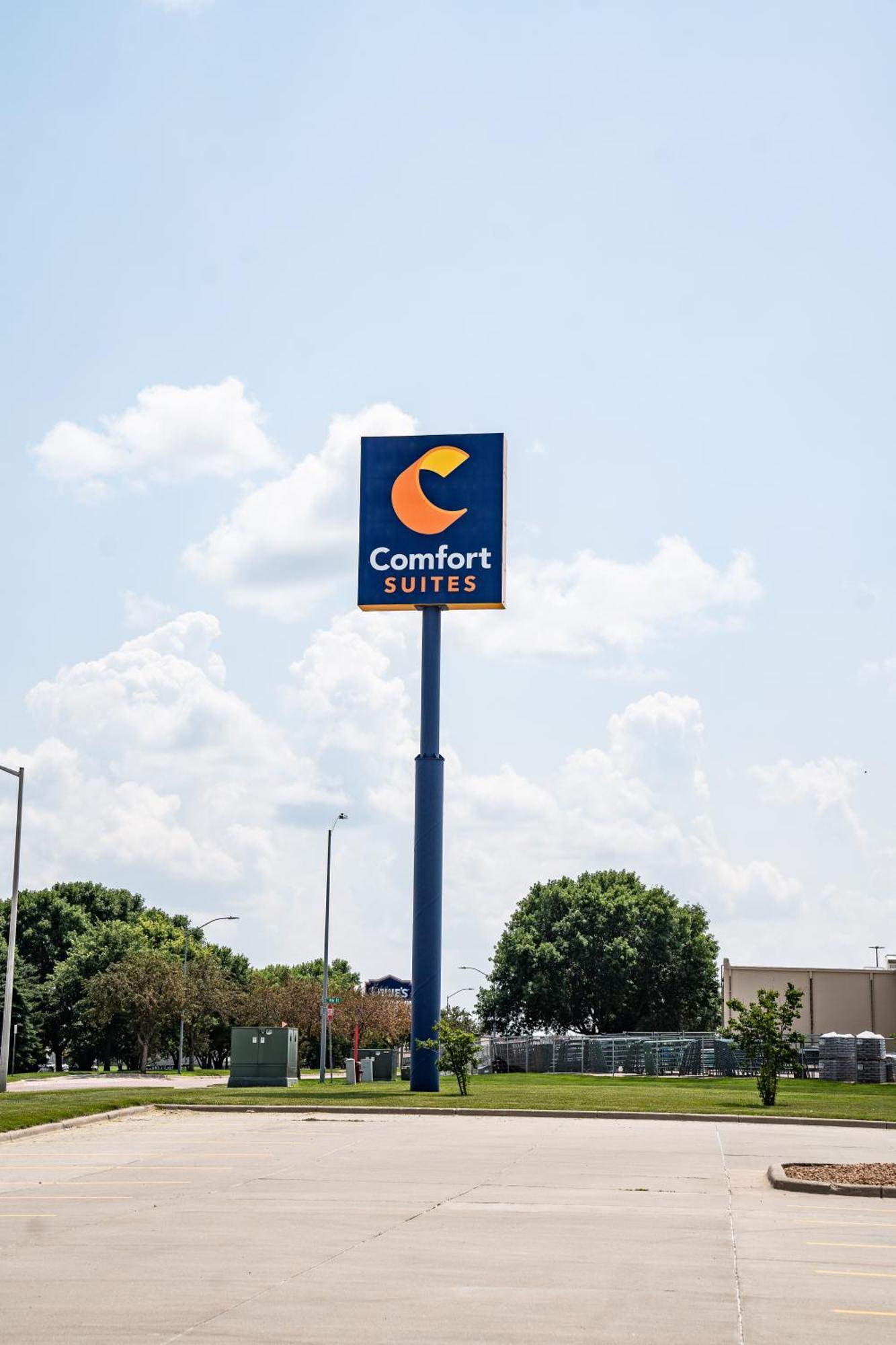 Comfort Suites University Brookings Dış mekan fotoğraf