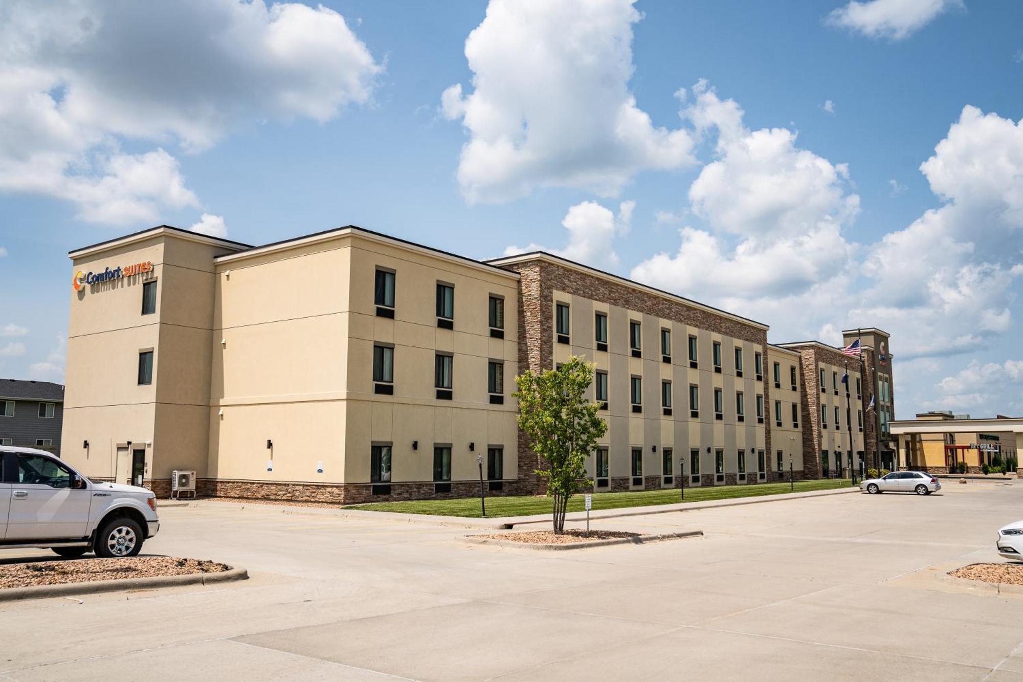 Comfort Suites University Brookings Dış mekan fotoğraf