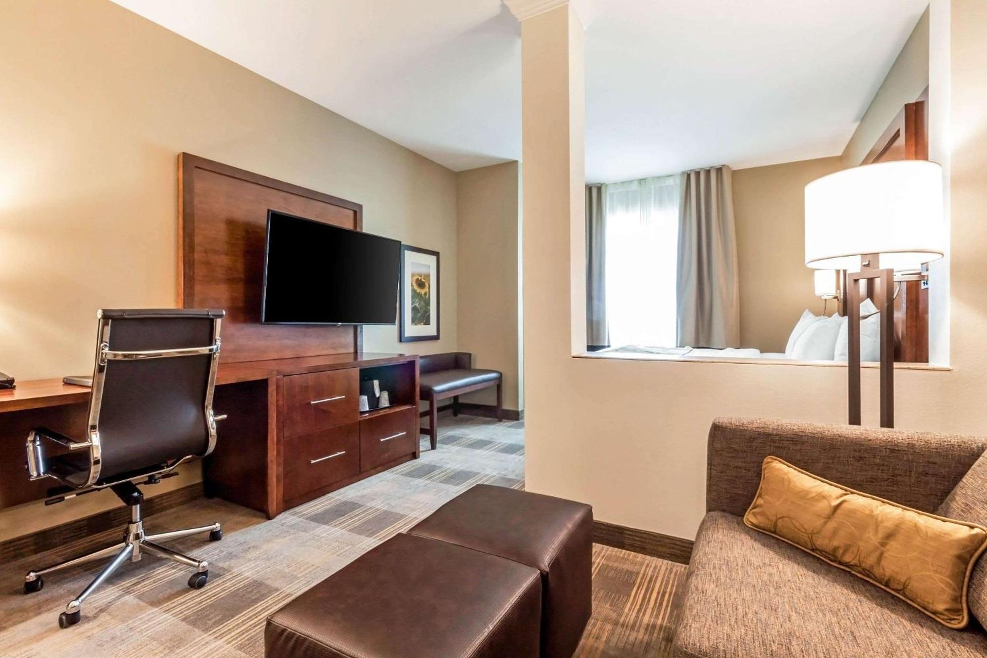 Comfort Suites University Brookings Dış mekan fotoğraf
